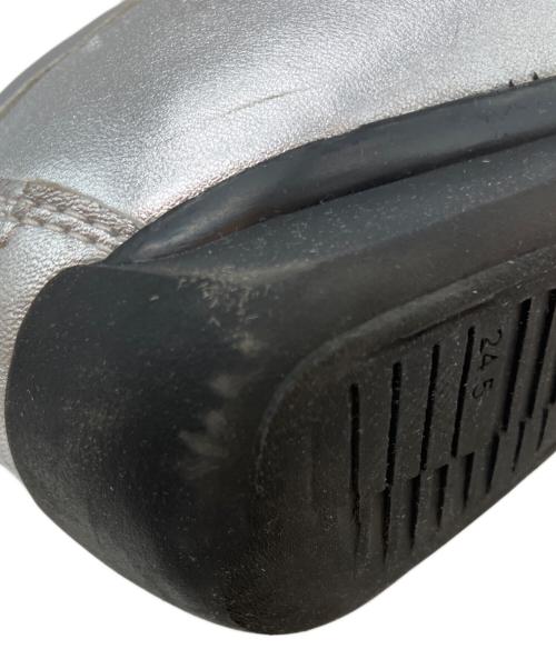 REGAL（リーガル）REGAL (リーガル) フラットシューズ シルバー サイズ:24.5㎝の古着・服飾アイテム