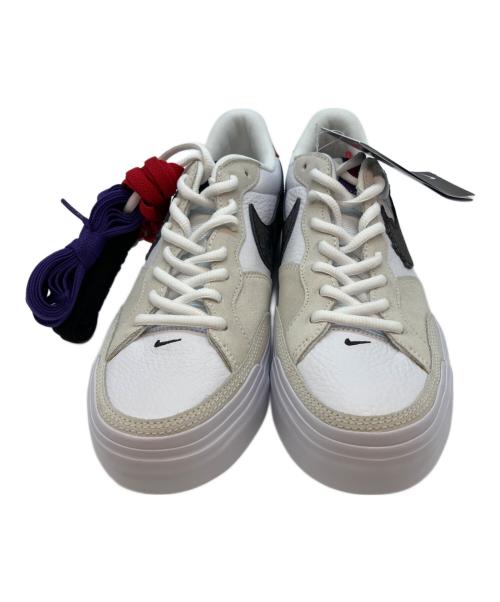 NIKE（ナイキ）NIKE (ナイキ) ローカットスニーカー ホワイト×ベージュ サイズ:26cmの古着・服飾アイテム