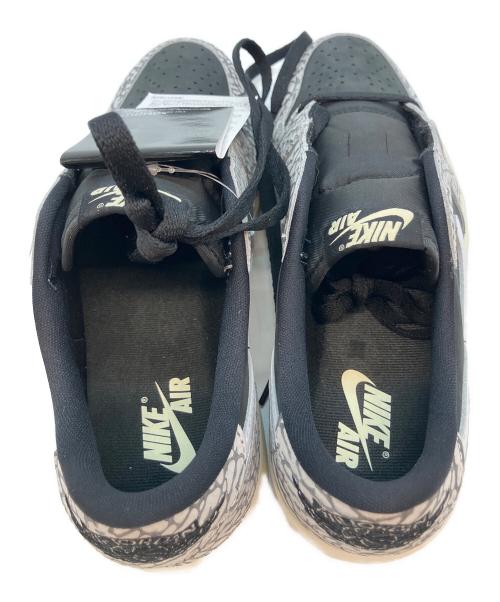 NIKE（ナイキ）NIKE (ナイキ) ローカットスニーカー グレー×ブラック サイズ:26cmの古着・服飾アイテム
