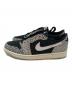 NIKE (ナイキ) ローカットスニーカー グレー×ブラック サイズ:26cm：13000円