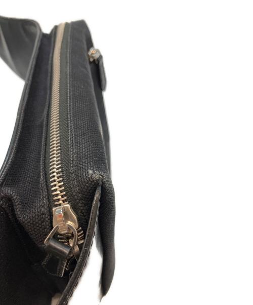 BALENCIAGA（バレンシアガ）BALENCIAGA (バレンシアガ) BALENCIAGA ボディーバッグ 433625 ブラックの古着・服飾アイテム