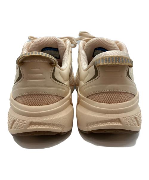 HOKAONEONE（ホカオネオネ）HOKAONEONE (ホカオネオネ) CLIFTON L ATHLETICS ローカットスニーカー ベージュ サイズ:25.5cmの古着・服飾アイテム