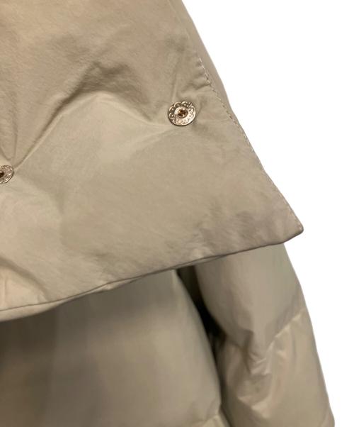 URBAN RESEARCH ROSSO（アーバンリサーチロッソ）URBAN RESEARCH ROSSO (アーバンリサーチロッソ) ミドルダウンジャケット ベージュ サイズ:38の古着・服飾アイテム