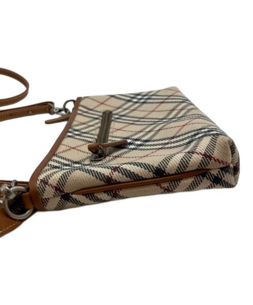 BURBERRY BLUE LABEL（バーバリーロンドンブルーレーベル）BURBERRY BLUE LABEL (バーバリーロンドンブルーレーベル) ノバチェック ショルダーバッグ ZAE60-905 ベージュの古着・服飾アイテム