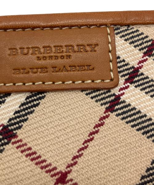 BURBERRY BLUE LABEL（バーバリーロンドンブルーレーベル）BURBERRY BLUE LABEL (バーバリーロンドンブルーレーベル) ノバチェック ショルダーバッグ ZAE60-905 ベージュの古着・服飾アイテム