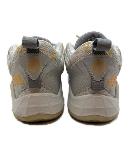 adidas（アディダス）adidas (アディダス) D.O.N. Issue #3 三国志 ローカットスニーカー ホワイト×グレー サイズ:27.5cmの古着・服飾アイテム