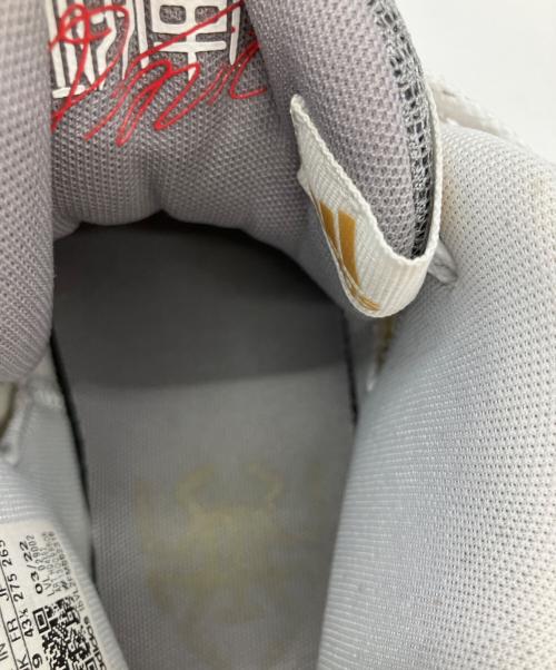 adidas（アディダス）adidas (アディダス) D.O.N. Issue #3 三国志 ローカットスニーカー ホワイト×グレー サイズ:27.5cmの古着・服飾アイテム