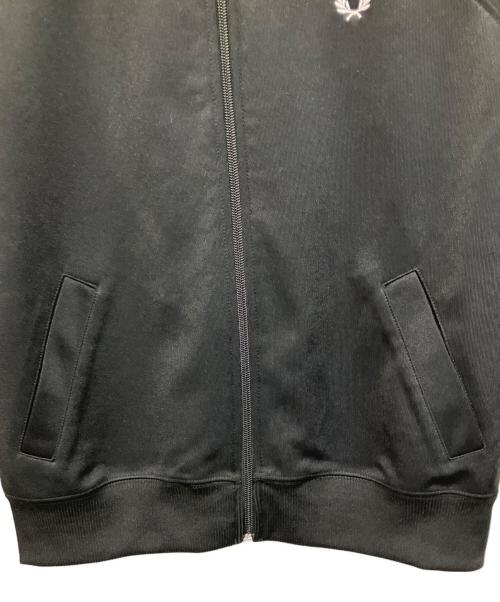 FRED PERRY（フレッドペリー）FRED PERRY (フレッドペリー) トラックジャケット ブラック サイズ:US6の古着・服飾アイテム