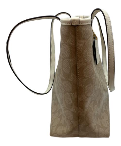 COACH（コーチ）COACH (コーチ) シグネチャー トートバッグ F58292 ホワイト×ベージュの古着・服飾アイテム