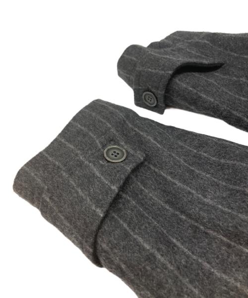 Luciano Di Martina（ルチアーノ ディ マルティーナ）Luciano Di Martina (ルチアーノ ディ マルティーナ) ステンカラーコート グレー サイズ:56の古着・服飾アイテム