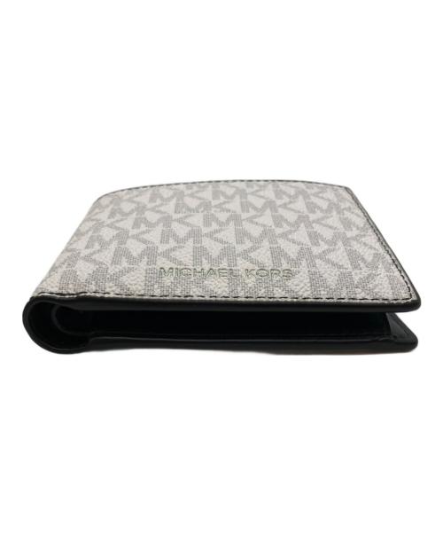 MICHAEL KORS（マイケル・コース）MICHAEL KORS (マイケル・コース) 2つ折り財布 ホワイト×ブラックの古着・服飾アイテム