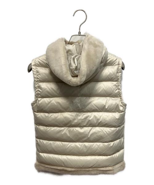 EMMETI（エンメティ）EMMETI (エンメティ) ムートン ダウンベスト アイボリー サイズ:40の古着・服飾アイテム