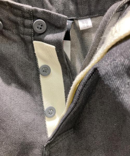 adidas（アディダス）adidas (アディダス) ストレートデニムパンツ グレー サイズ:Oの古着・服飾アイテム