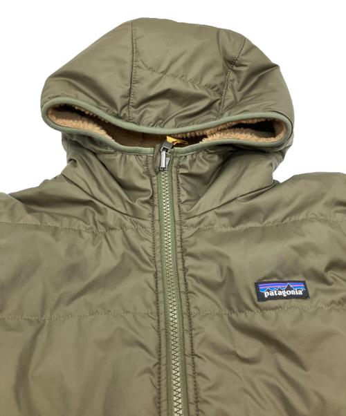 Patagonia（パタゴニア）Patagonia (パタゴニア) キッズ・リバーシブル・レディ・フレディ・フーディ オリーブ サイズ:XLの古着・服飾アイテム