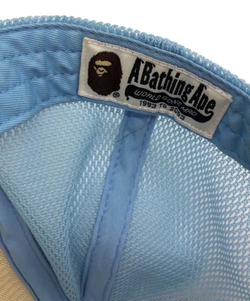 A BATHING APE（ア ベイシング エイプ）A BATHING APE (ア ベイシング エイプ) メッシュキャップ スカイブルー×ホワイト サイズ:FREEの古着・服飾アイテム
