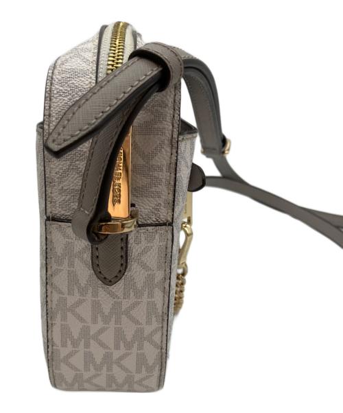 MICHAEL KORS（マイケル・コース）MICHAEL KORS (マイケル・コース) シグネチャー ショルダーバッグ ホワイトの古着・服飾アイテム