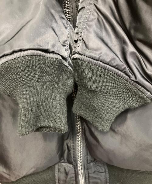 A BATHING APE（ア ベイシング エイプ）A BATHING APE (ア ベイシング エイプ) フライトジャケット ブラック×ベージュ サイズ:Mの古着・服飾アイテム