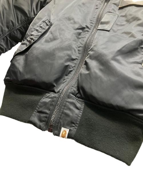 A BATHING APE（ア ベイシング エイプ）A BATHING APE (ア ベイシング エイプ) フライトジャケット ブラック×ベージュ サイズ:Mの古着・服飾アイテム