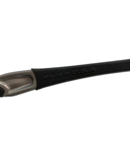 OAKLEY（オークリー）OAKLEY (オークリー) FLAK フラック サングラス シルバーの古着・服飾アイテム