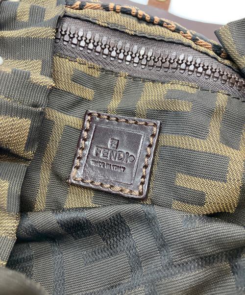 FENDI（フェンディ）FENDI (フェンディ) リュック ブラウンの古着・服飾アイテム