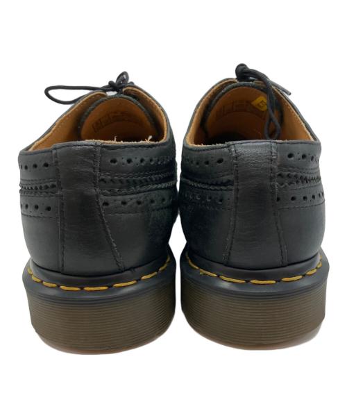 Dr.Martens（ドクターマーチン）Dr.Martens (ドクターマーチン) イエローステッチ ブローグシューズ ブラック サイズ:UK8の古着・服飾アイテム