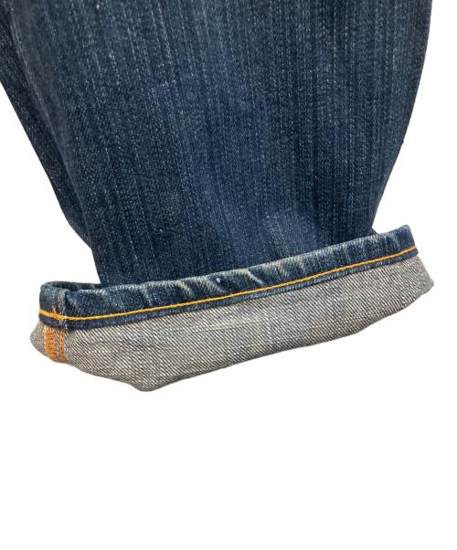 EVISU（エヴィス）EVISU (エヴィス) カモメペイント デニムパンツ インディゴ サイズ:W31の古着・服飾アイテム