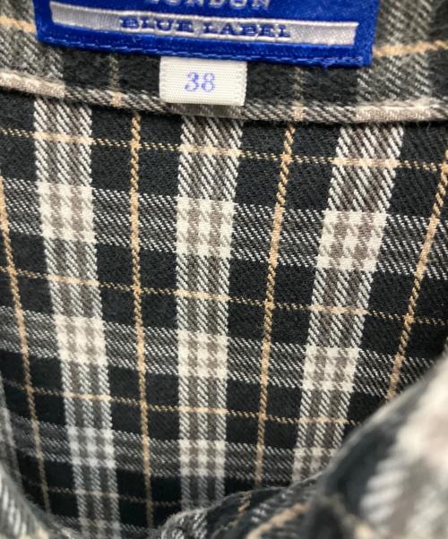 BURBERRY BLUE LABEL（バーバリー ブルー レーベル）BURBERRY BLUE LABEL (バーバリー ブルー レーベル) 長袖シャツ ブラック サイズ:38の古着・服飾アイテム
