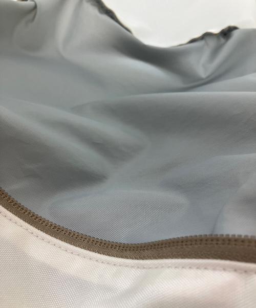 ARC'TERYX（アークテリクス）ARC'TERYX (アークテリクス) BEAMS (ビームス) マンティス 別注Mantis 26 Backpack ホワイトの古着・服飾アイテム