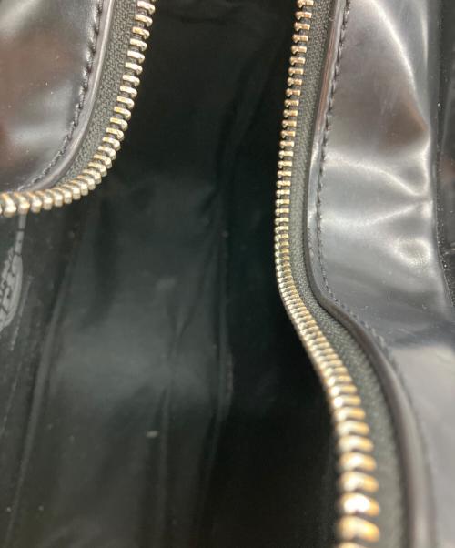 Dr.Martens（ドクターマーチン）Dr.Martens (ドクターマーチン) リボン型 BOWバッグ ショルダーバッグ ブラックの古着・服飾アイテム