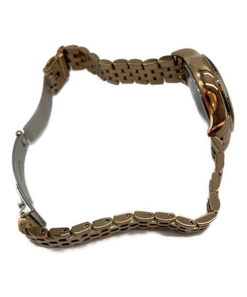 Q TIMEX MALIBU（キュー タイメックス マリブ）Q TIMEX MALIBU (キュー タイメックス マリブ) 腕時計 ブルー×ゴールドの古着・服飾アイテム