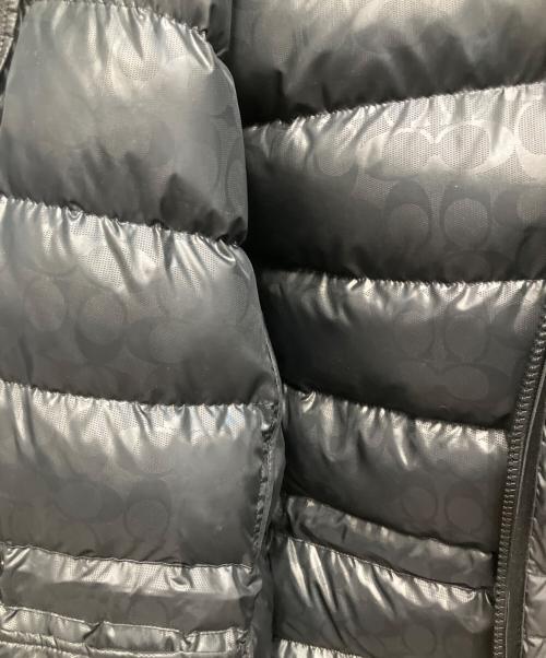COACH（コーチ）COACH (コーチ) ダウンコート ブラック サイズ:Sの古着・服飾アイテム