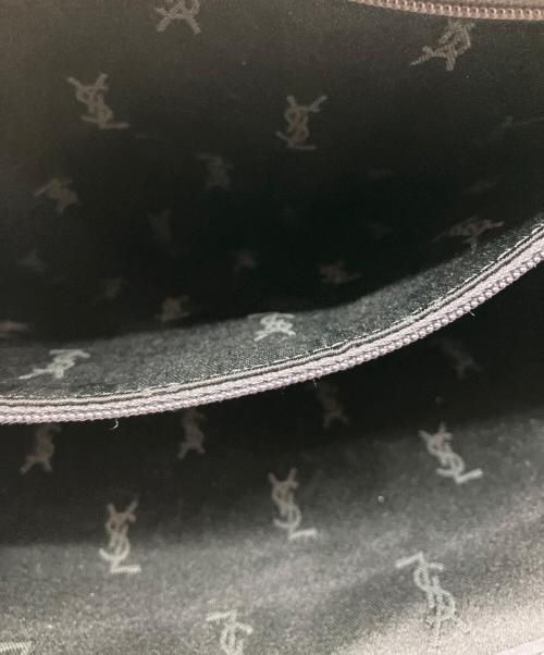 Yves Saint Laurent（イヴサンローラン）Yves Saint Laurent (イヴサンローラン) トートバッグ ブラックの古着・服飾アイテム