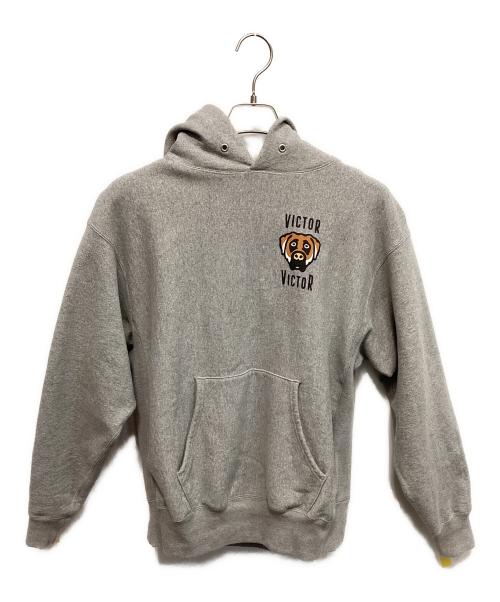 VICTOR VICTOR（ヴィクター ヴィクター）VICTOR VICTOR (ヴィクター ヴィクター) プルオーバーパーカー グレー サイズ:Sの古着・服飾アイテム