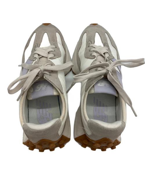 NEW BALANCE（ニューバランス）NEW BALANCE (ニューバランス) 327 ローカットスニーカー グレー サイズ:22cmの古着・服飾アイテム
