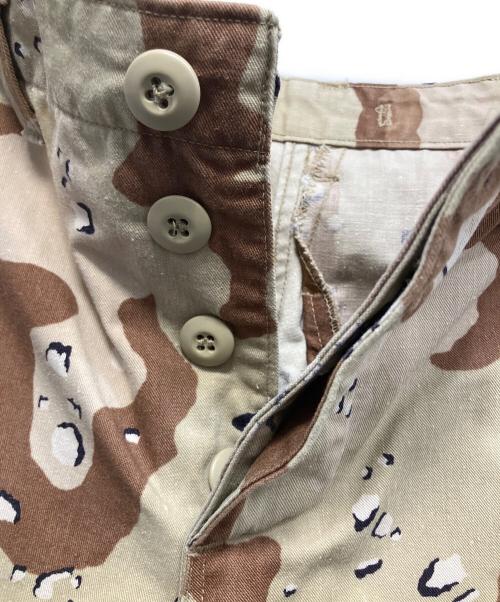 US ARMY（ユーエスアーミー）US ARMY (ユーエスアーミー) 80s 86年製 デザートカモショートカーゴパンツ ベージュ サイズ:XSの古着・服飾アイテム