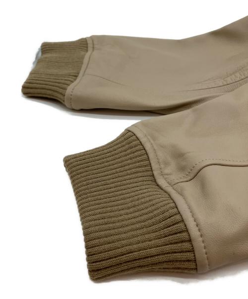 AVIREX Belle（アヴィレックス ベル）AVIREX Belle (アヴィレックス ベル) 羊革 2022AW MA-1ジャケット ブラウン サイズ:Lの古着・服飾アイテム