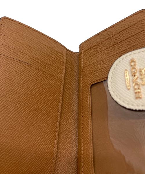 COACH（コーチ）COACH (コーチ) ミディアムコーナージップウォレット 2つ折り財布 アイボリーの古着・服飾アイテム