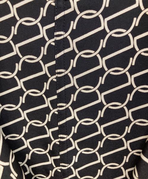 Spick and Span（スピックアンドスパン）Spick and Span (スピックアンドスパン) モノグラムプリントレイヤースリーブブラウス 長袖ブラウス ブラック×ベージュ サイズ:Freeの古着・服飾アイテム