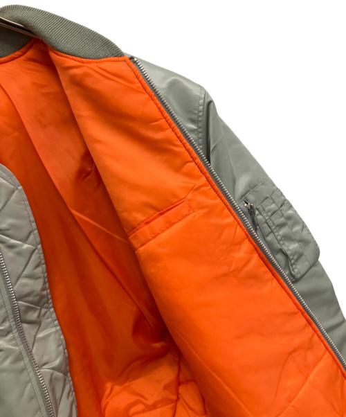 UNIQLO（ユニクロ）UNIQLO (ユニクロ) MA-1ジャケット グレー サイズ:XLの古着・服飾アイテム