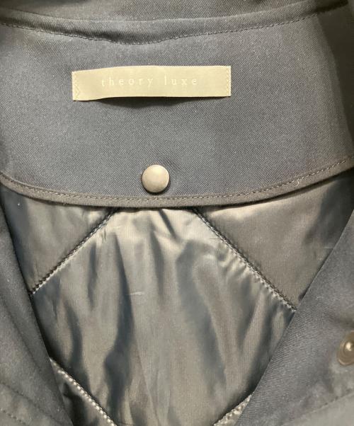theory luxe（セオリーリュクス）theory luxe (セオリーリュクス) マウンテンパーカー ネイビー サイズ:38の古着・服飾アイテム