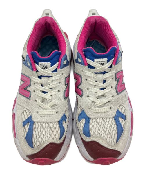 NEW BALANCE（ニューバランス）NEW BALANCE (ニューバランス) ローカットスニーカー ホワイト×ピンク サイズ:27cmの古着・服飾アイテム
