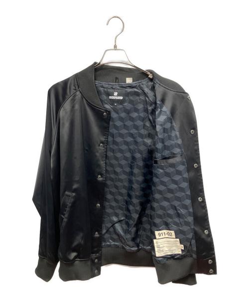 UNDEFEATED（アンディフィーテッド）UNDEFEATED (アンディフィーテッド) ブルペンジャケット ブラック サイズ:Mの古着・服飾アイテム