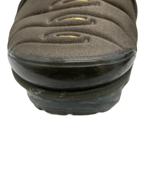 NIKE（ナイキ）NIKE (ナイキ) AIR VAPORMAX PLUS ローカットスニーカー オリーブ サイズ:25.5㎝の古着・服飾アイテム