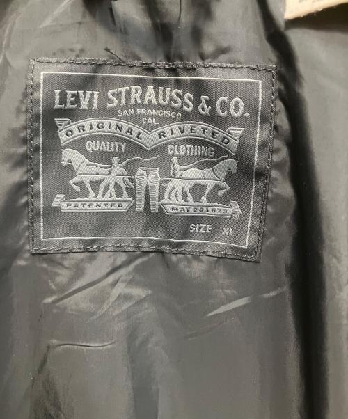 LEVI'S（リーバイス）LEVI'S (リーバイス) フーデッドコート ブラック サイズ:XLの古着・服飾アイテム
