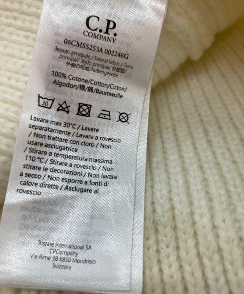 C.P COMPANY（シーピーカンパニー）C.P COMPANY (シーピーカンパニー) ゴーグルニット帽 ホワイトの古着・服飾アイテム