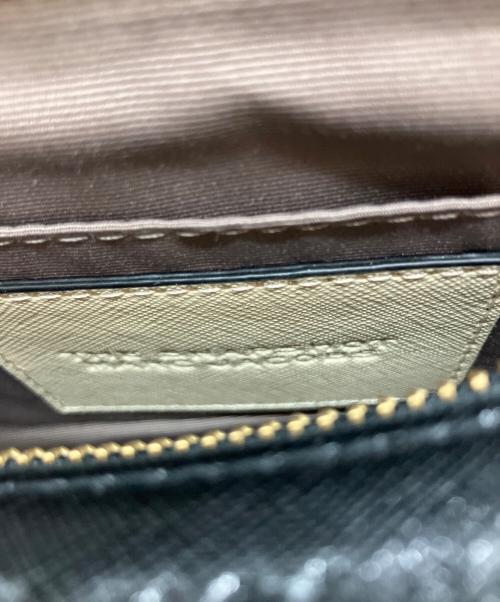 MARC JACOBS（マークジェイコブズ）MARC JACOBS (マークジェイコブズ) スナップショットショルダーバッグ アイボリー×ブラックの古着・服飾アイテム