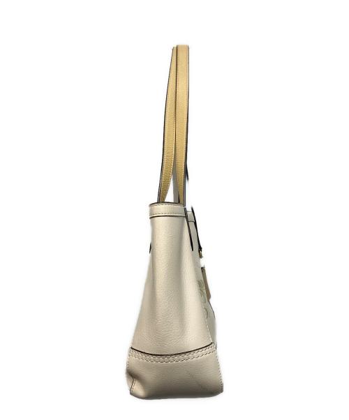 COACH（コーチ）COACH (コーチ) ホースアンドキャリッジ トートバッグ アイボリーの古着・服飾アイテム