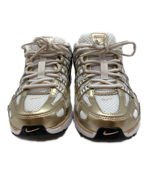 NIKE（ナイキ）NIKE (ナイキ) P-6000 ローカットスニーカー ホワイト サイズ:24.5cmの古着・服飾アイテム