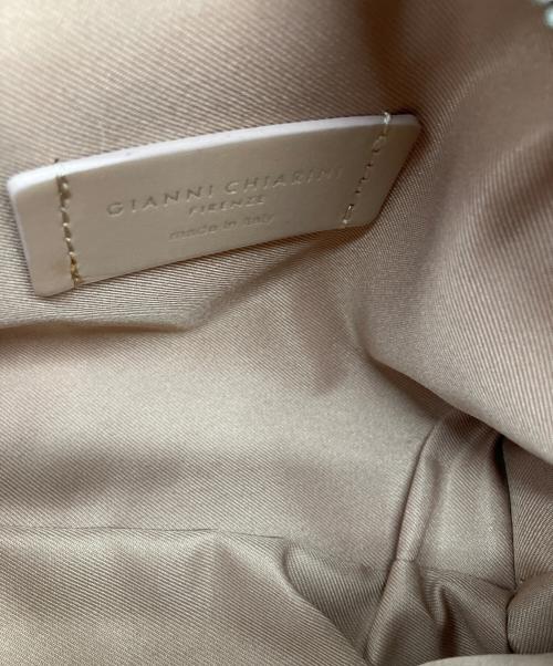 GIANNI CHIARINI（ジャンニ キアリーニ）GIANNI CHIARINI (ジャンニ キアリーニ) 2WAYバッグ ゴールドの古着・服飾アイテム