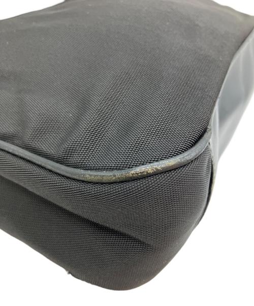 GUCCI（グッチ）GUCCI (グッチ) 2WAYショルダーバッグ ブラックの古着・服飾アイテム